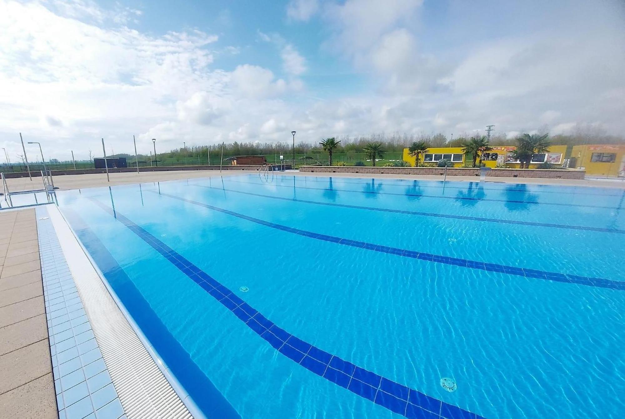 Apartman Losonci Nesvady- Pre 2 Osoby Studio Εξωτερικό φωτογραφία